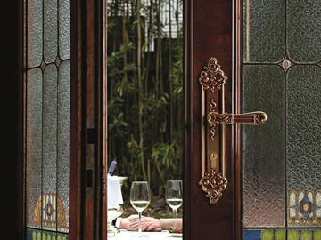 TIFFANY - Chromed brass door handle on back plate by LINEA CALI' - view 3